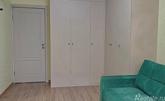 Продажа 2-комн квартиры на вторичном рынке Александра Матросова ул,  д. 8 к4