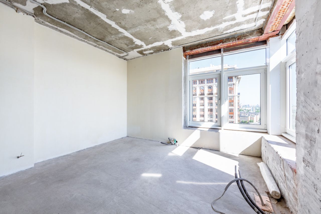 Продажа 5-комн квартиры на вторичном рынке Чапаевский переулок, 3