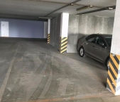 Сдать в аренду Гаражи, машиноместа Волоцкой пер  3 