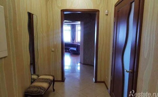 Аренда 4-комн квартиры на вторичном рынке Оршанская улица,  д. 13