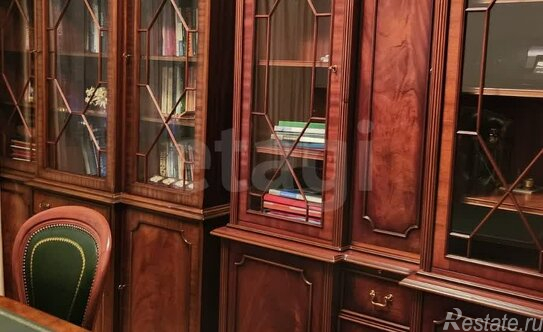 Продажа 5-комн квартиры на вторичном рынке пер Хользунова,  д. 6