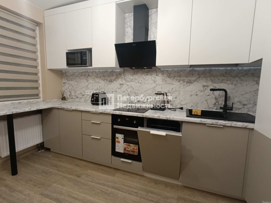 Аренда 1-комн квартиры на вторичном рынке поселок Парголово, поселок Парголово, ул Заречная, д 13 к 1 стр 1