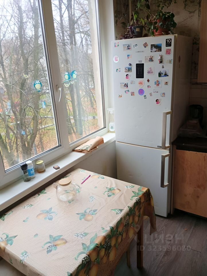 Продажа 2-комн квартиры на вторичном рынке улица Руставели, 6