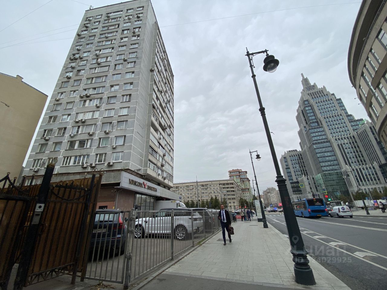 Аренда 3-комн квартиры на вторичном рынке Садовая-Триумфальная улица, 22/31