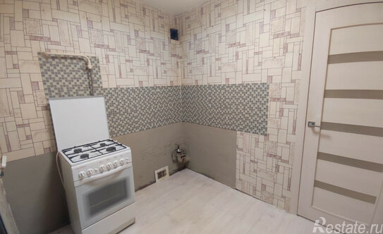 Продажа 3-комн квартиры на вторичном рынке Южный, улица Маяковского,  д. 15