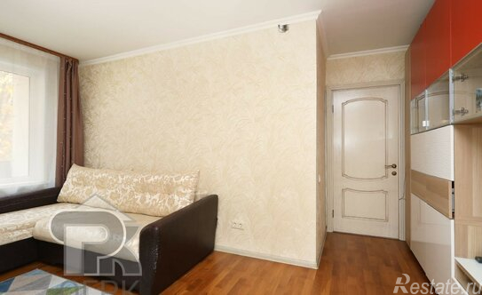 Продажа 2-комн квартиры на вторичном рынке Матвеевская улица,  д. 42 к2