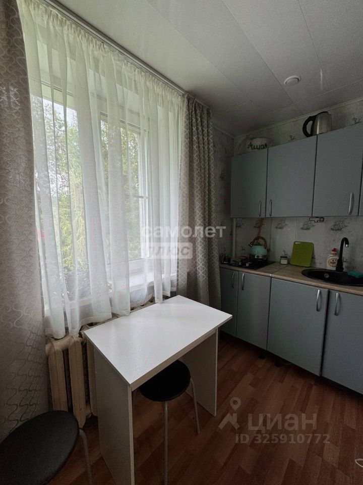 Продажа 2-комн квартиры на вторичном рынке Клин, улица Радищева, 73Б