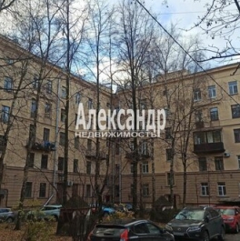Продажа 2-комн квартиры на вторичном рынке Среднегаванский пр-кт,  д. 3