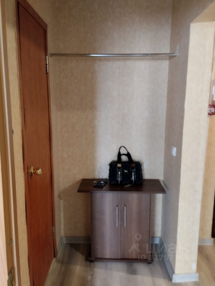 Продажа 1-комн квартиры на вторичном рынке Левобережная улица, 4к12