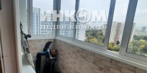 2-комн квартира ул Маршала Захарова,  д. 10,  к. 2