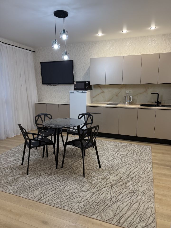 Продажа 1-комн квартиры на вторичном рынке Финский мкр, Щелково,  д. 3А