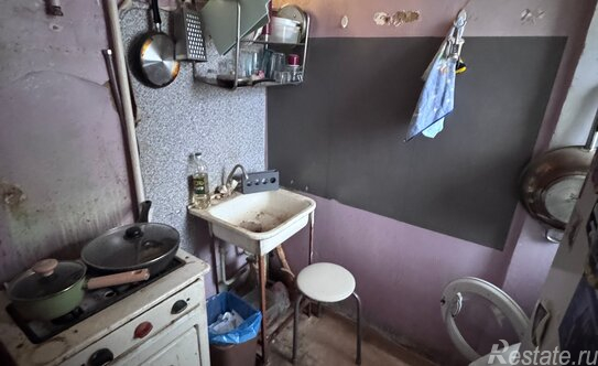 Продажа 1-комн квартиры на вторичном рынке Красногорск, ул Кирова,  д. 5А