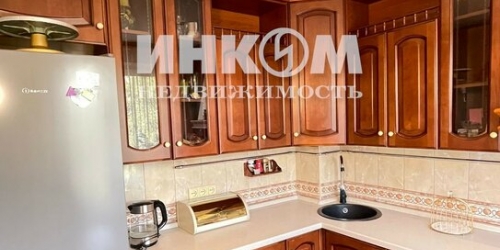 3-комн квартира ул Ясногорская,  д. 3