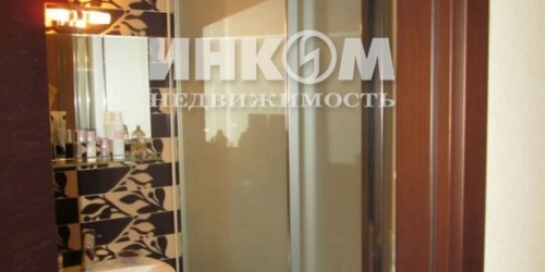 2-комн квартира 60-летия Октября пр-кт,  д. 10/1