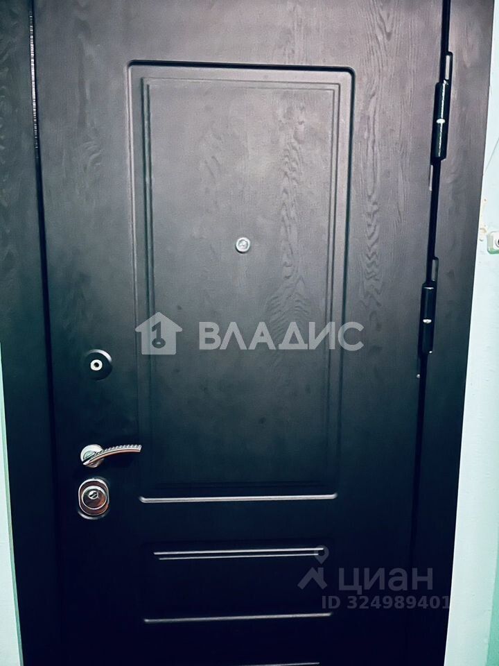 Продажа 2-комн квартиры на вторичном рынке улица Вавиловых, 4К2