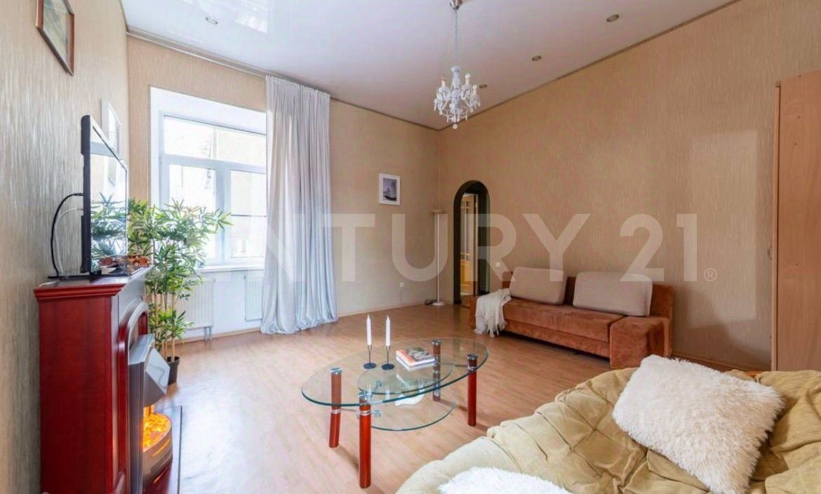 Продажа 1-комн квартиры на вторичном рынке Галерная улица, 34