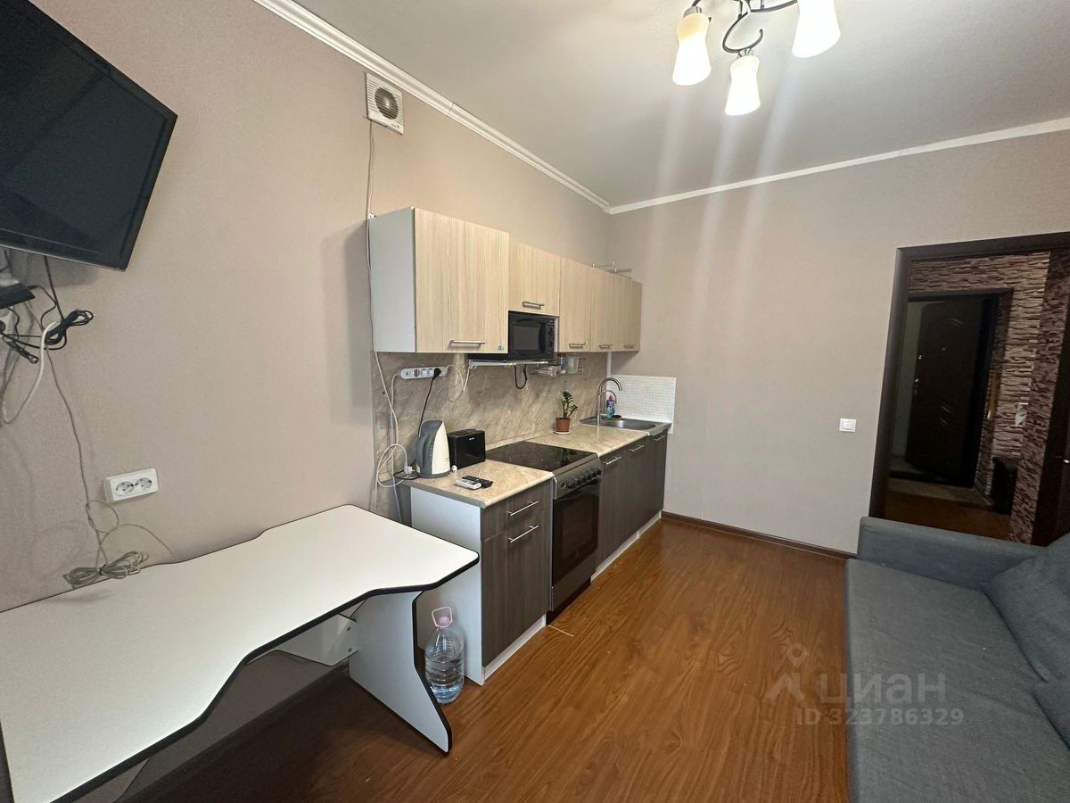 Продажа 1-комн квартиры на вторичном рынке Лесной Городок пгт, улица Грибовская, 4