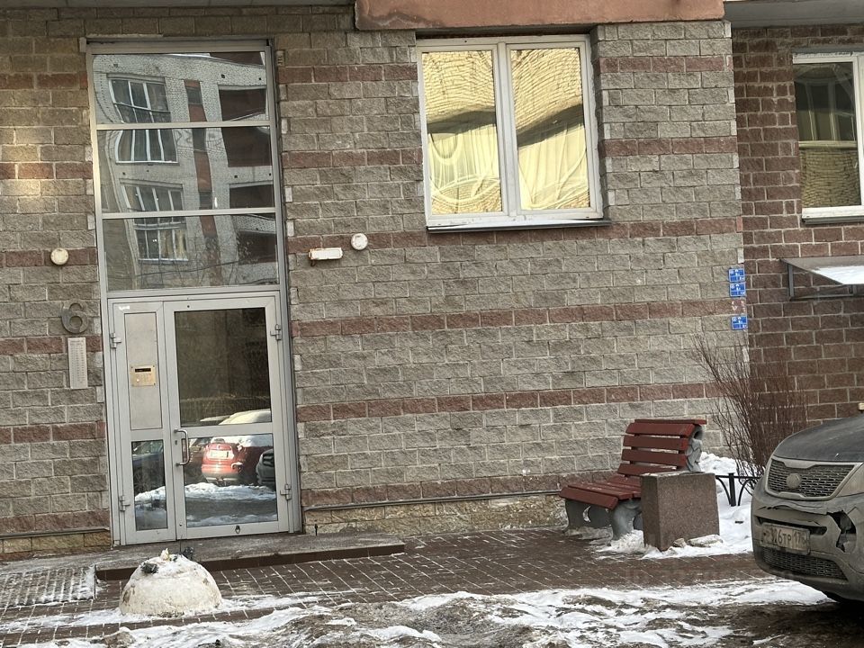 Продажа 1-комн квартиры на вторичном рынке улица Нахимова, 20