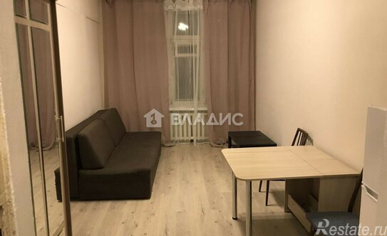 Продажа 5-комн квартиры на вторичном рынке улица Трофимова,  д. 4