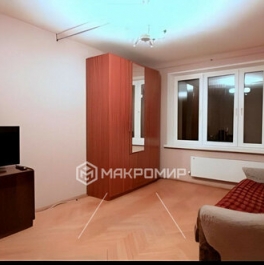 Аренда 1-комн квартиры на вторичном рынке Алтайская улица,  д. 10