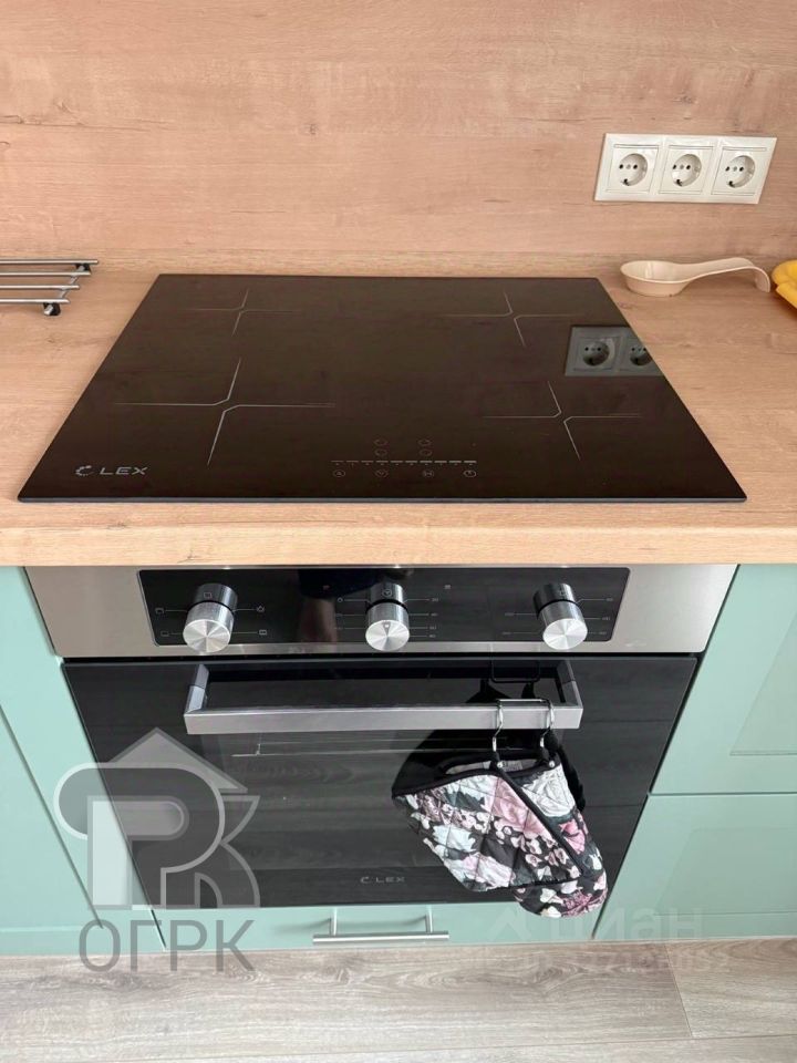 Аренда 2-комн квартиры на вторичном рынке Центральный мкр, улица Кирова, 17к1