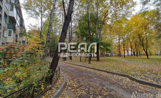 Продажа 4-комн квартиры на вторичном рынке Просвещения пр-кт,  д. 86,  к. 3