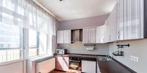 2-комн квартира улица Адмирала Коновалова,  д. 2-4