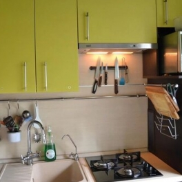 Продажа 3-комн квартиры на вторичном рынке ул Матроса Железняка,  д. 5