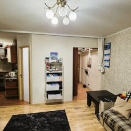 Продажа 2-комн квартиры на вторичном рынке улица Академика Комарова,  д. 3А