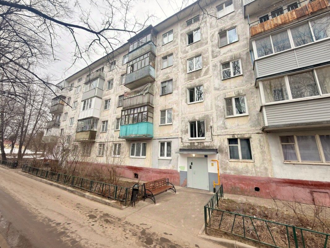 Продажа 3-комн квартиры на вторичном рынке Чехов, улица Гагарина, 62