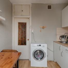 Продажа 2-комн квартиры на вторичном рынке ул Генерала Антонова,  д. 5,  к. 3