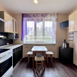 Продажа 3-комн квартиры на вторичном рынке Шлиссельбургский пр-кт, д 45 к А