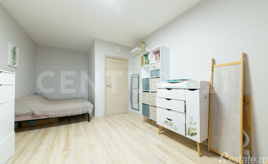 Продажа 1-комн квартиры на вторичном рынке Шушары п,  д. 13 к1