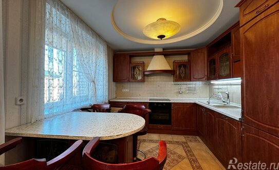 Продажа 4-комн квартиры на вторичном рынке Колпино г, Анисимова ул,  д. 5,  к. 2