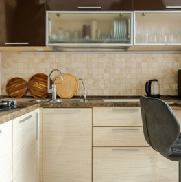 Продажа 4-комн квартиры на вторичном рынке Сестрорецк г, Николая Соколова ул,  д. 36