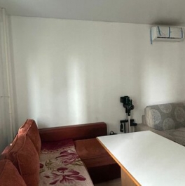 Продажа 2-комн квартиры на вторичном рынке ул Александры Монаховой,  д. 90,  к. 1