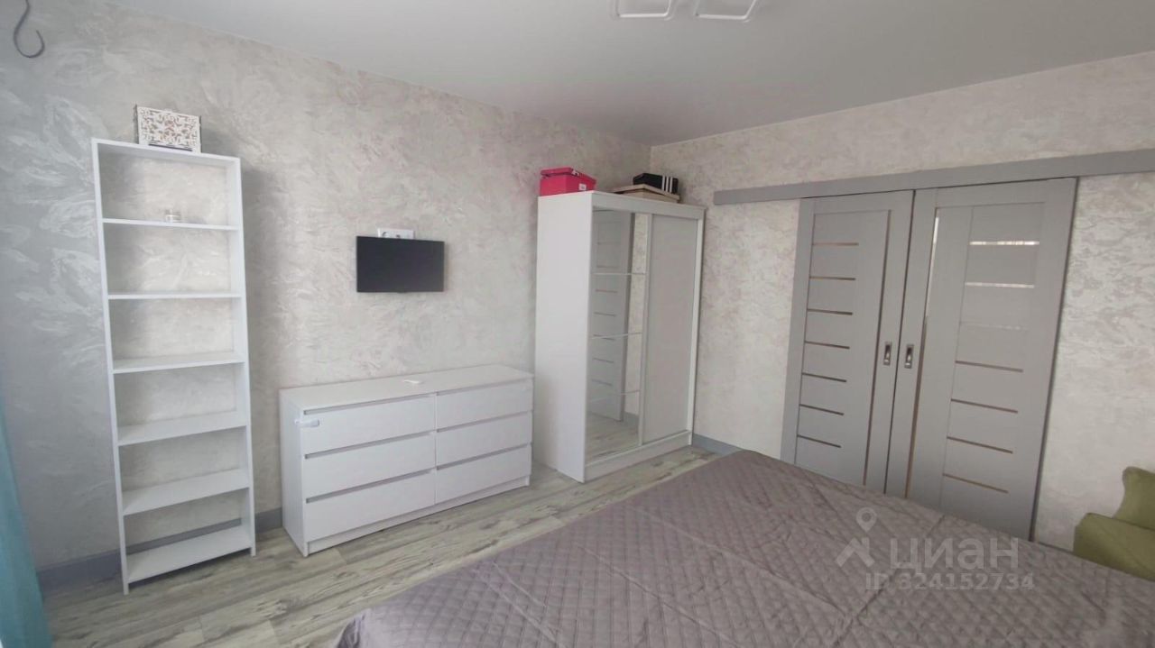 Аренда 2-комн квартиры на вторичном рынке улица Коненкова,  д. 11