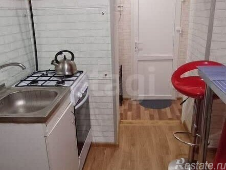 Продажа 3-комн квартиры на вторичном рынке Захарьевская улица,  д. 21