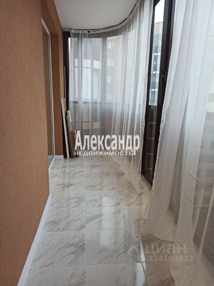 Продажа 2-комн квартиры на вторичном рынке пос. Бугры, аллея Ньютона, 2