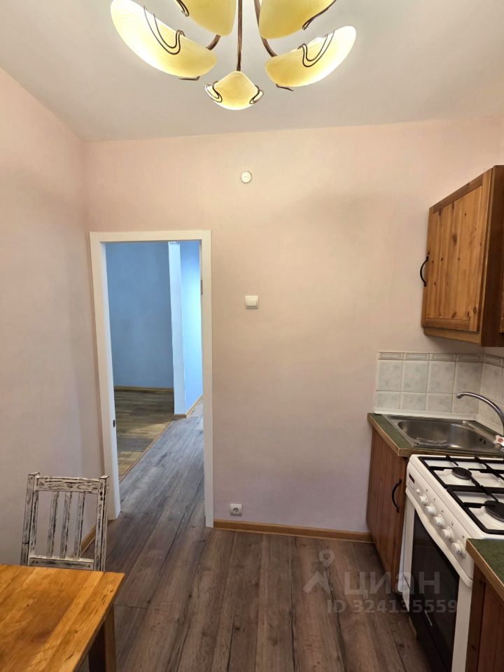 Аренда 2-комн квартиры на вторичном рынке Красноармейская улица,  д. 32