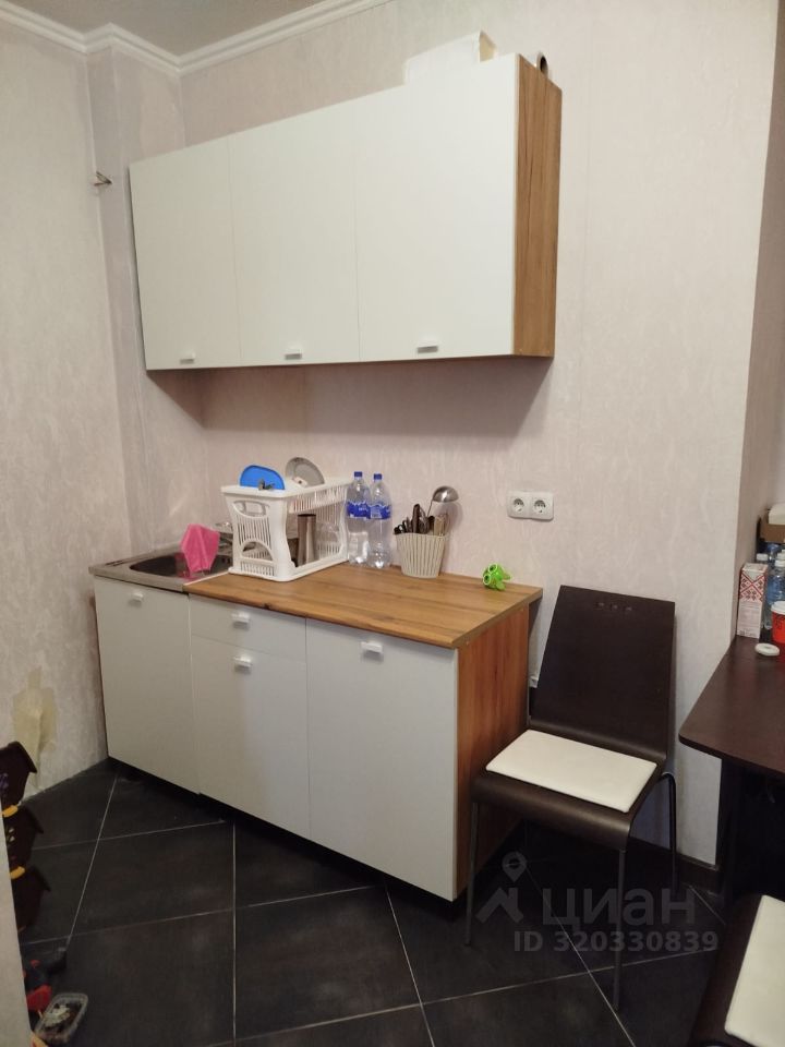 Продажа 1-комн квартиры на вторичном рынке Маяковского кв-л, Звенигород,  д. 19А