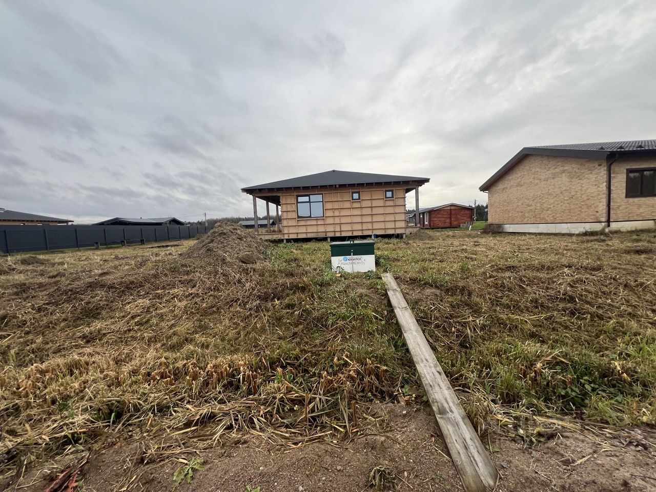 Продажа дома Ягодное Клуб кп, улица Цветочная,  д. 1