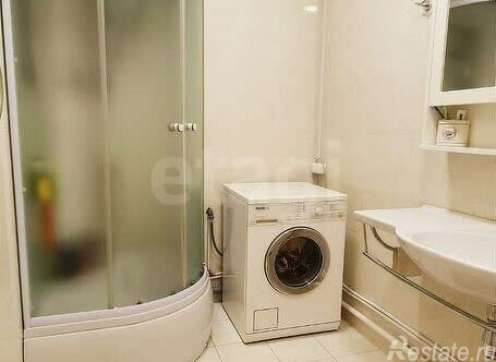 Продажа 2-комн квартиры на вторичном рынке улица Савушкина