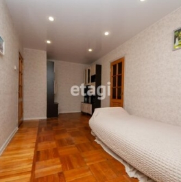 Продажа 2-комн квартиры на вторичном рынке Днепропетровская улица,  д. 45