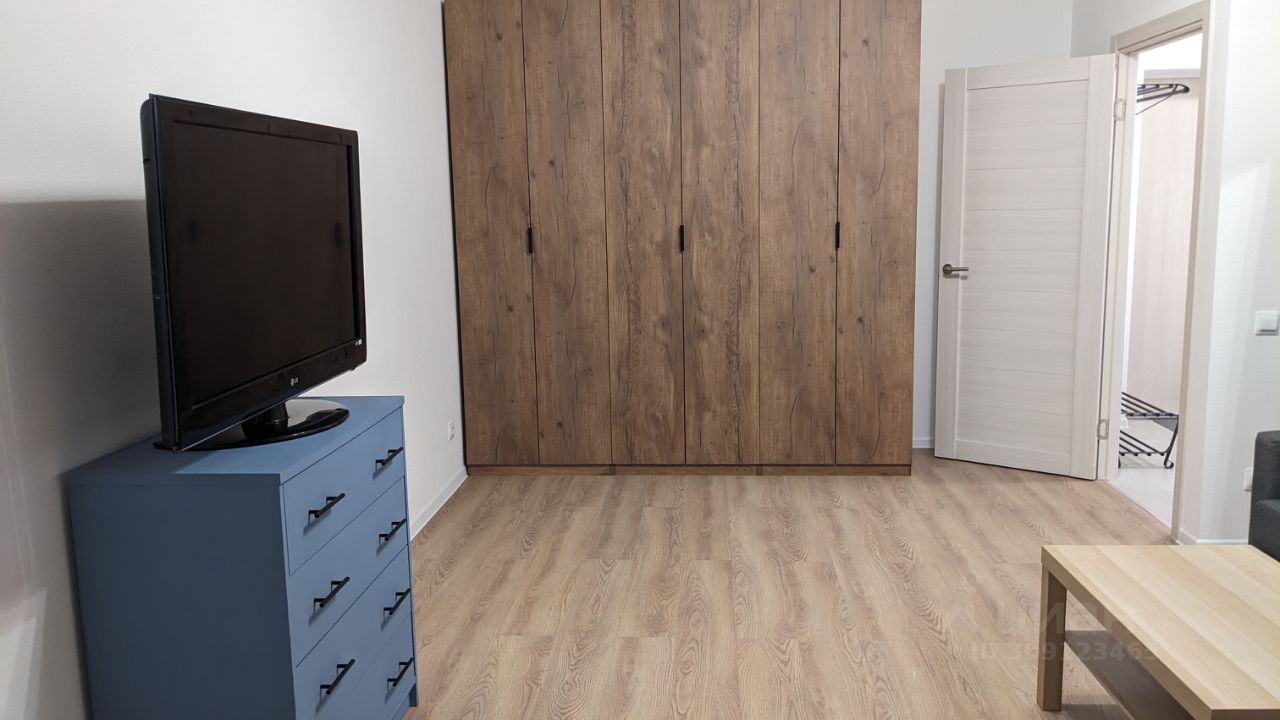 Аренда 1-комн квартиры на вторичном рынке Сиреневый бульвар, 4/1