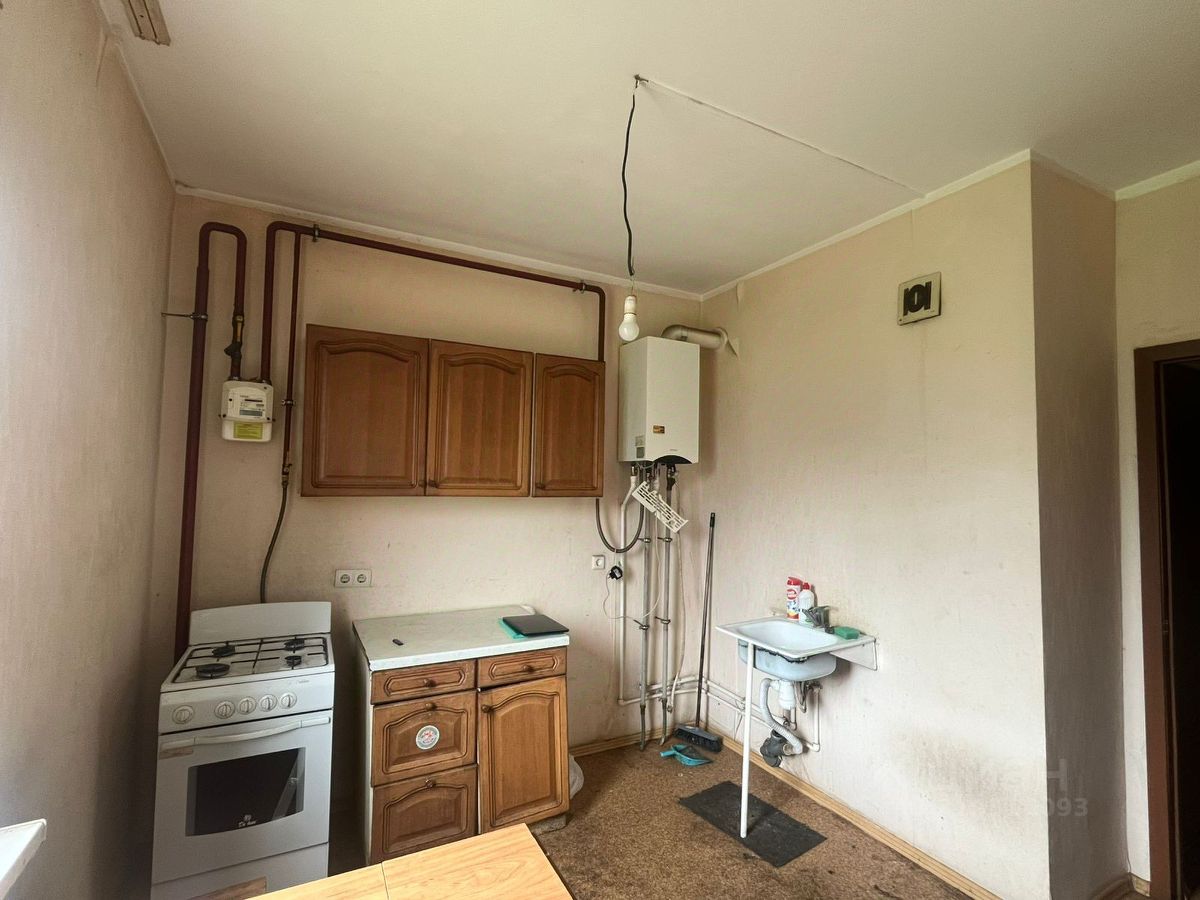 Продажа 2-комн квартиры на вторичном рынке Дмитров, Луговая улица, 5