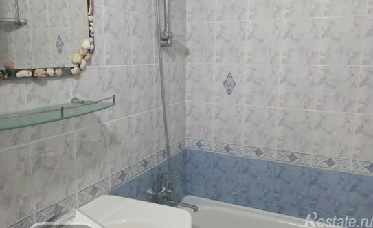 Продажа 2-комн квартиры на вторичном рынке Ялтинская улица,  д. 14