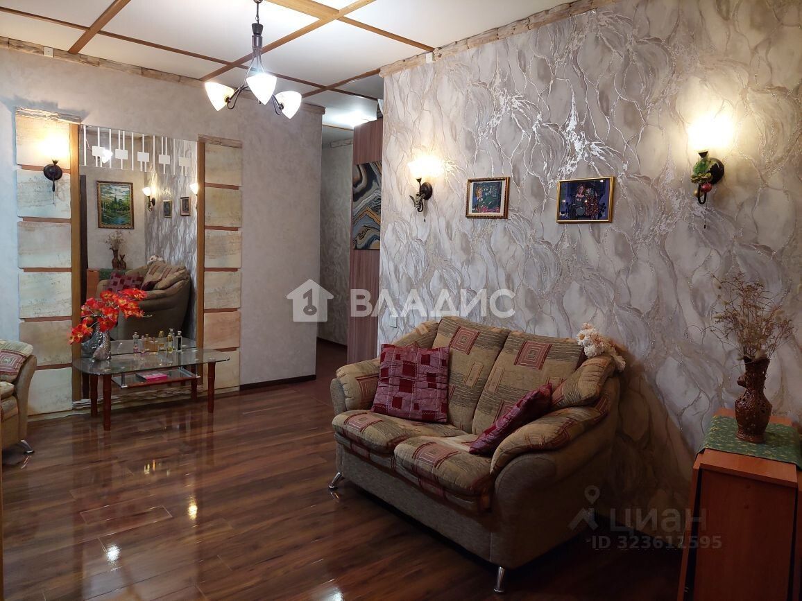 Продажа 2-комн квартиры на вторичном рынке Туристская улица, 10к1