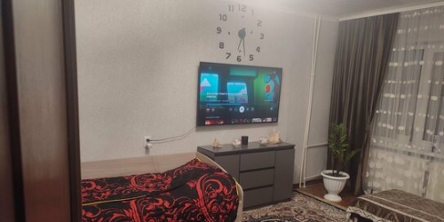 2-комн квартира улица Буренина,  д. 3