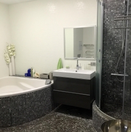 Аренда 3-комн квартиры на вторичном рынке Полтавская ул ,  д. 47,  к. 2